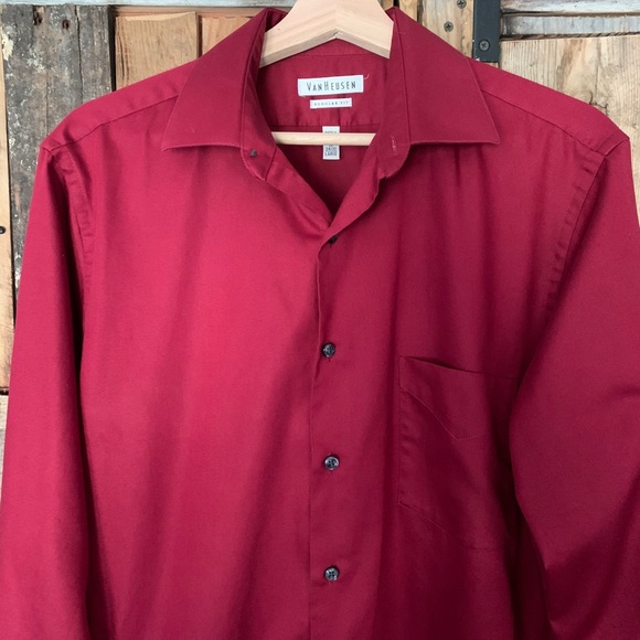 Van Heusen Red Button Down Shirt - Picture 2 of 9